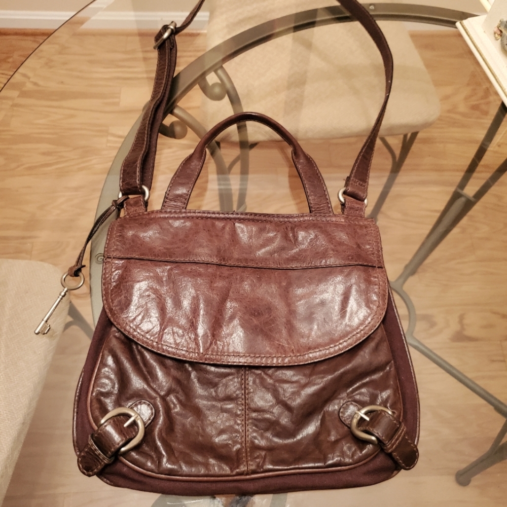 Fossil vintage crossbody.